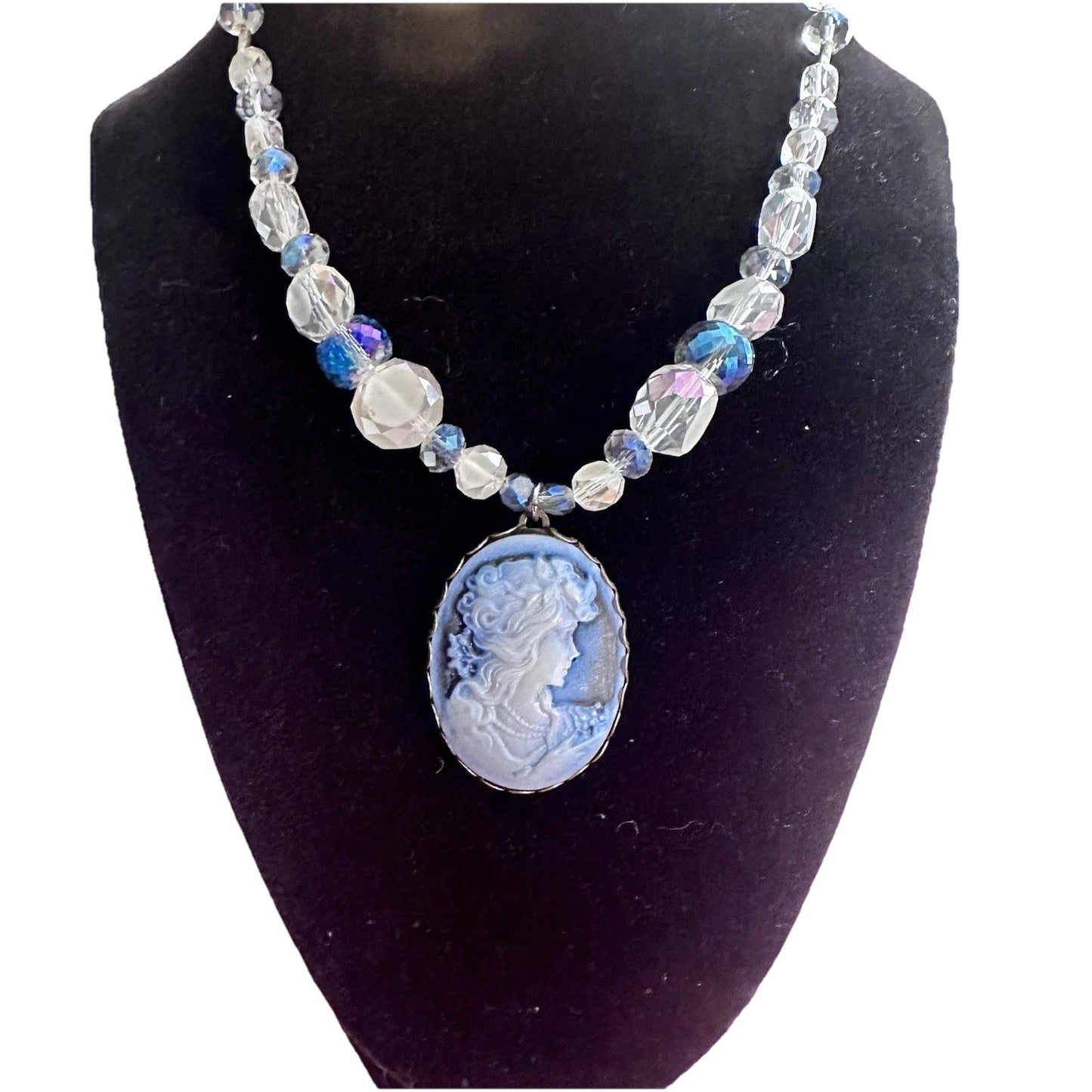 Vintage Style Victorian Cameo Beaded Necklace Blue