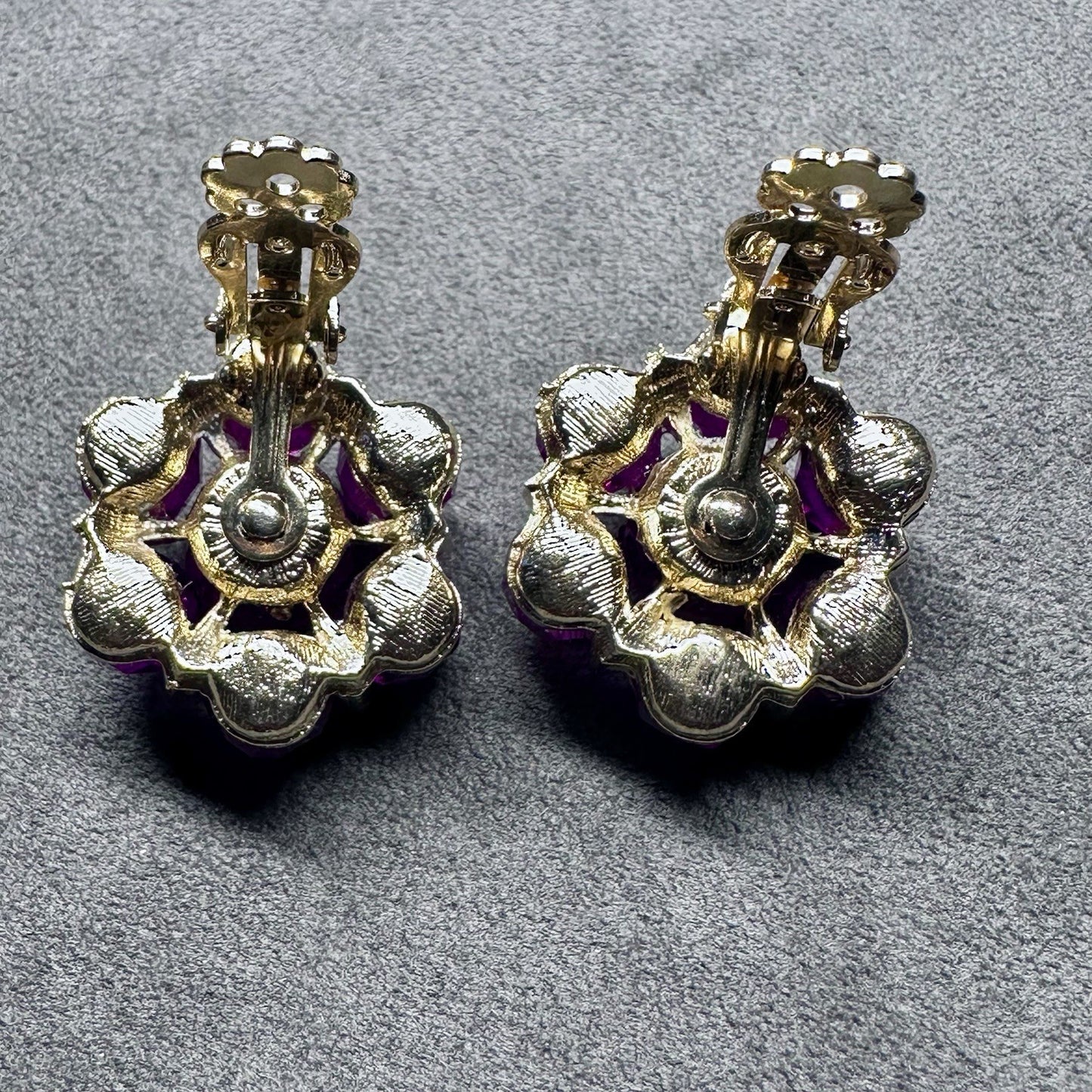 Vintage Purple Beaded Cluster Floral Gold Tone Clip On Earrings
