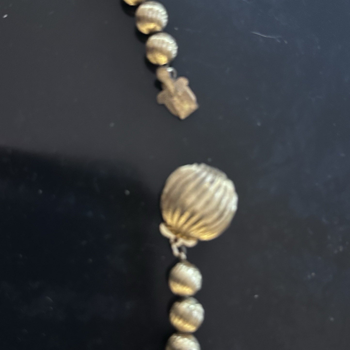 Vintage Ribbed Ball Gold Tone Bead Choker Necklace