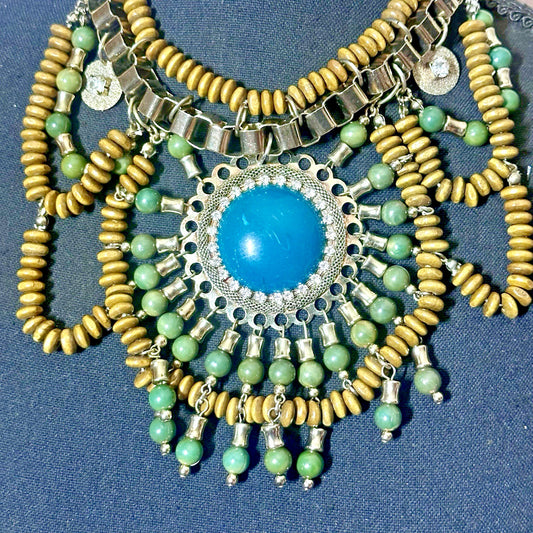 Chunky Statement Fashion Wooden green bead rhinestone necklace