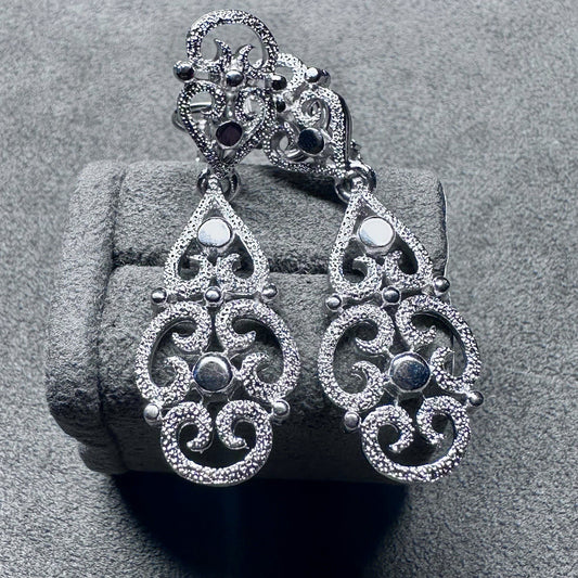 Vintage TRIFARI Ornate Dangle Silver Tone Earrings Clip-on Signed 2 in