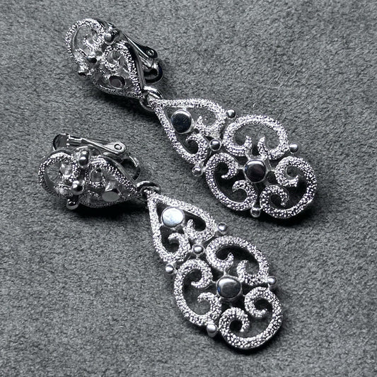 Vintage TRIFARI Ornate Dangle Silver Tone Earrings Clip-on Signed 2 in