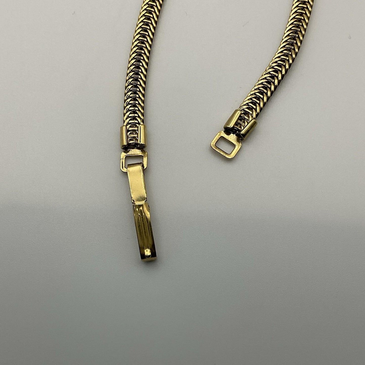 Vintage Gold Tone Herringbone Chain Crystal Heart Bracelet